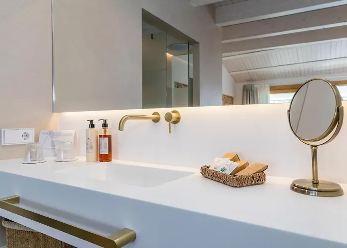 מלון S'antiga Adults Only *