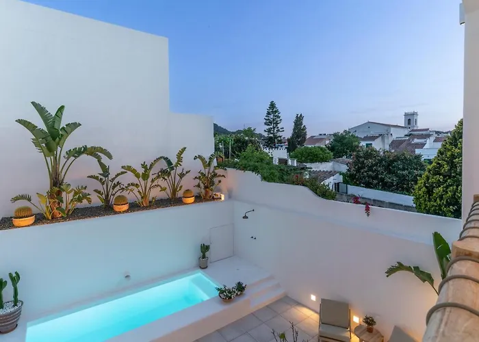 S'antiga Adults Only * אס מרקדל