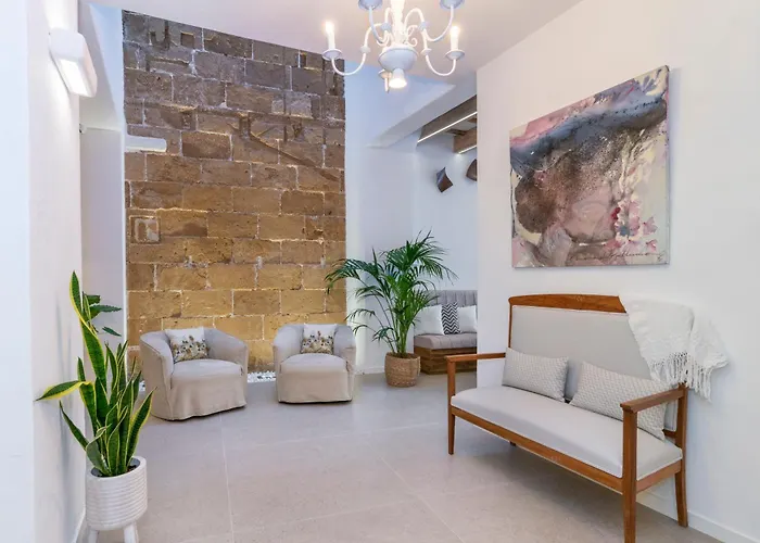 מלון S'antiga Adults Only *