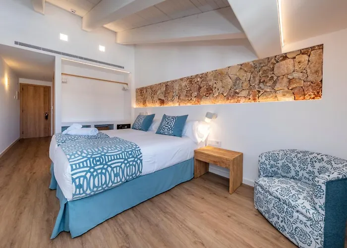 S'antiga Adults Only