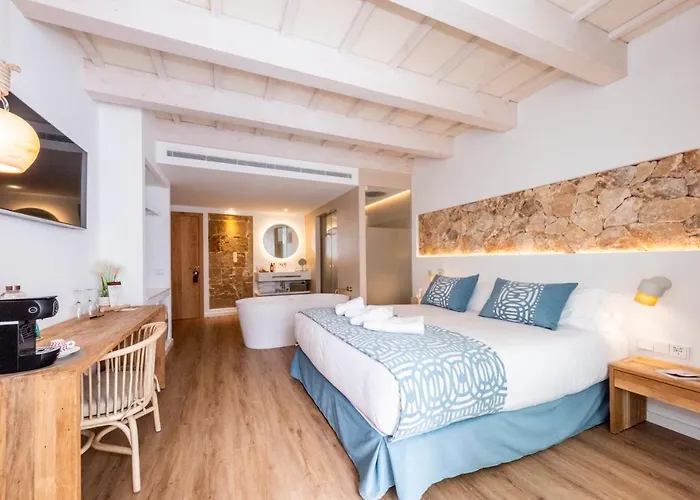 S'antiga Adults Only מלון אס מרקדל