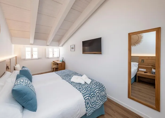 Отель S'antiga Adults Only Меркадаль